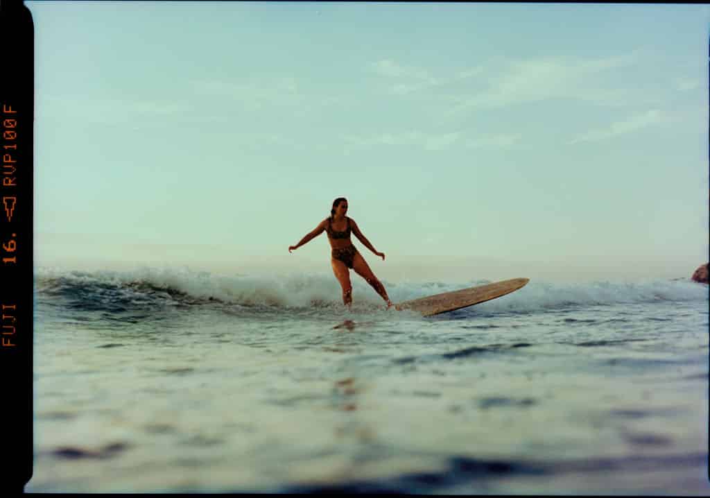 vania zask - female surfing